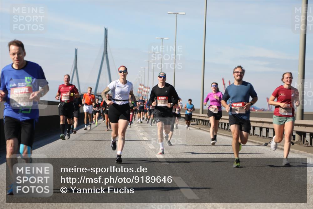 03.10.2025 - Köhlbrandbrückenlauf Yannick Fuchs http://msf.ph/oto/9189646 03.10.2025 11:49:20 Position 3 6720 meine-sportfotos.de