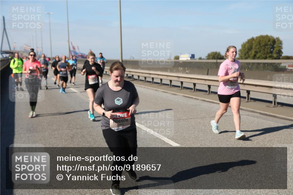 03.10.2025 - Köhlbrandbrückenlauf Yannick Fuchs http://msf.ph/oto/9189657 03.10.2025 12:09:28 Position 3 5407 meine-sportfotos.de