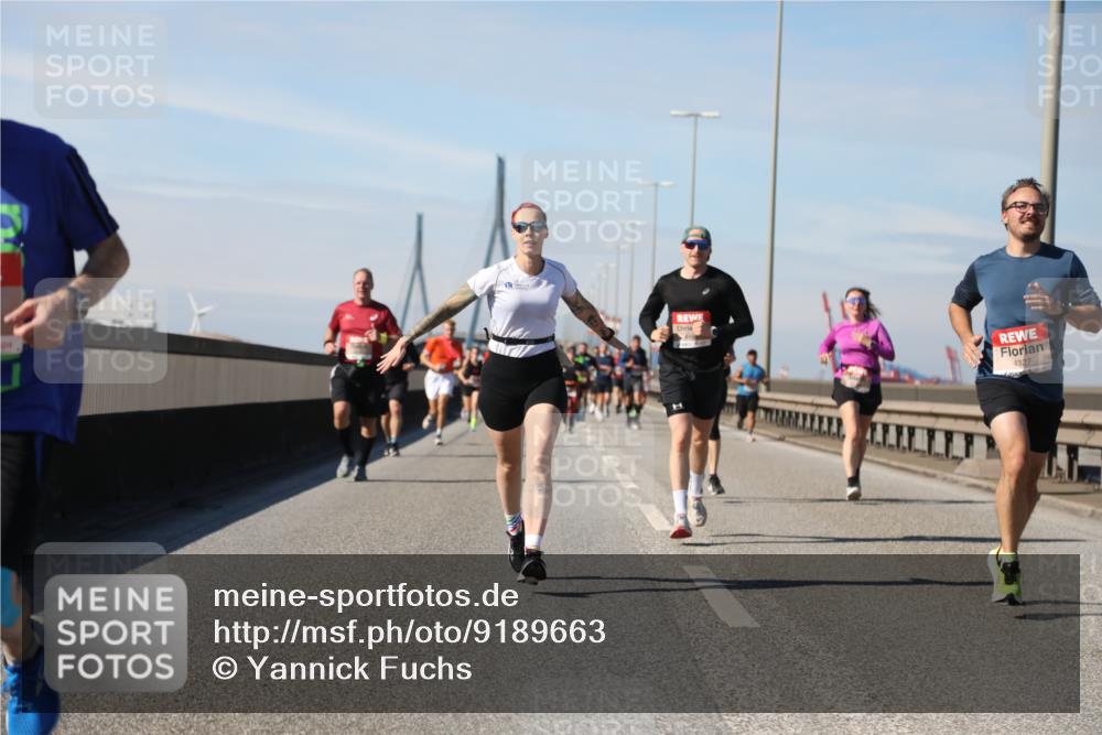 03.10.2025 - Köhlbrandbrückenlauf Yannick Fuchs http://msf.ph/oto/9189663 03.10.2025 11:49:21 Position 3 4327 meine-sportfotos.de