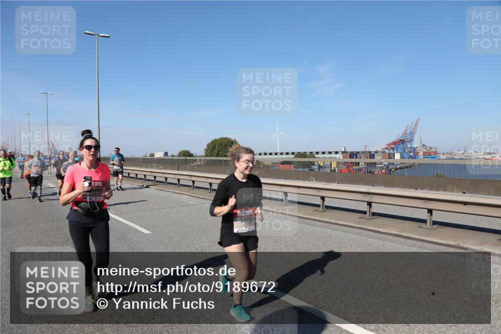 03.10.2025 - Köhlbrandbrückenlauf Yannick Fuchs http://msf.ph/oto/9189672 03.10.2025 12:09:31 Position 3 5289 meine-sportfotos.de