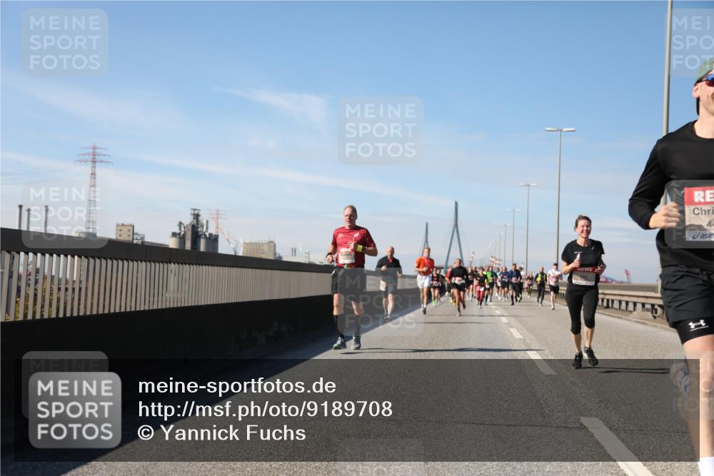03.10.2025 - Köhlbrandbrückenlauf Yannick Fuchs http://msf.ph/oto/9189708 03.10.2025 11:49:24 Position 3 154, 44, 1 meine-sportfotos.de