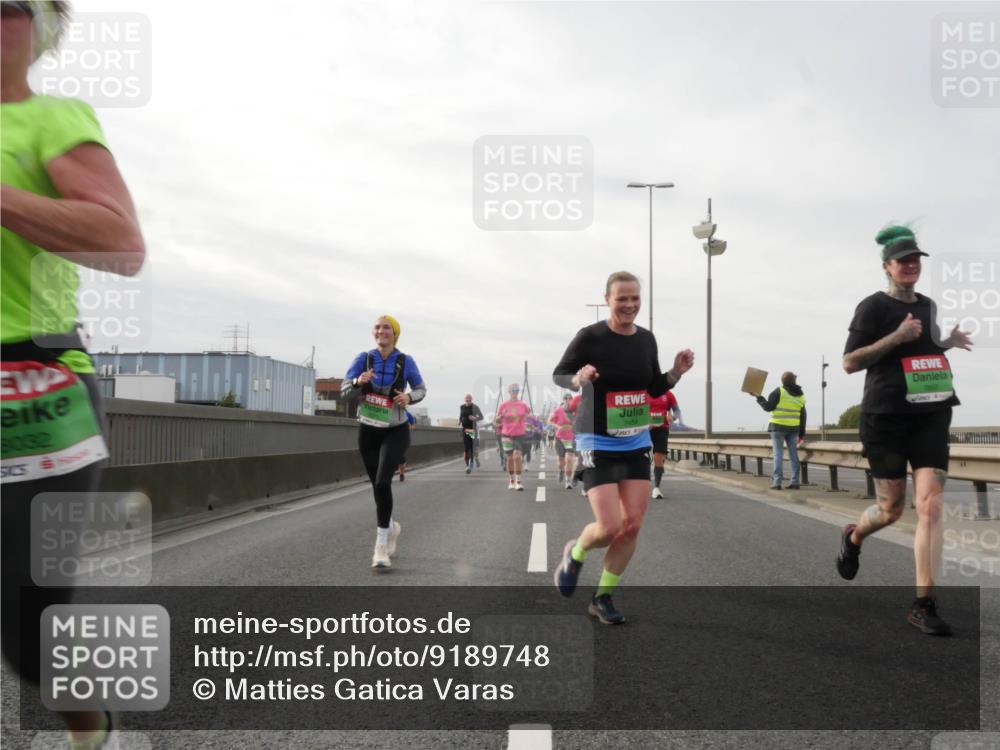 03.10.2025 - Köhlbrandbrückenlauf Matties Gatica Varas http://msf.ph/oto/9189748 03.10.2025 15:59:19 Position 3 3032, 7454 meine-sportfotos.de