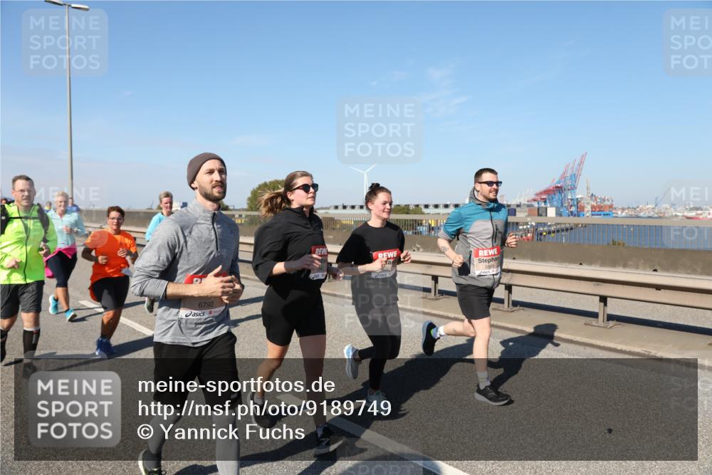 03.10.2025 - Köhlbrandbrückenlauf Yannick Fuchs http://msf.ph/oto/9189749 03.10.2025 12:09:35 Position 3 6792, 5505 meine-sportfotos.de