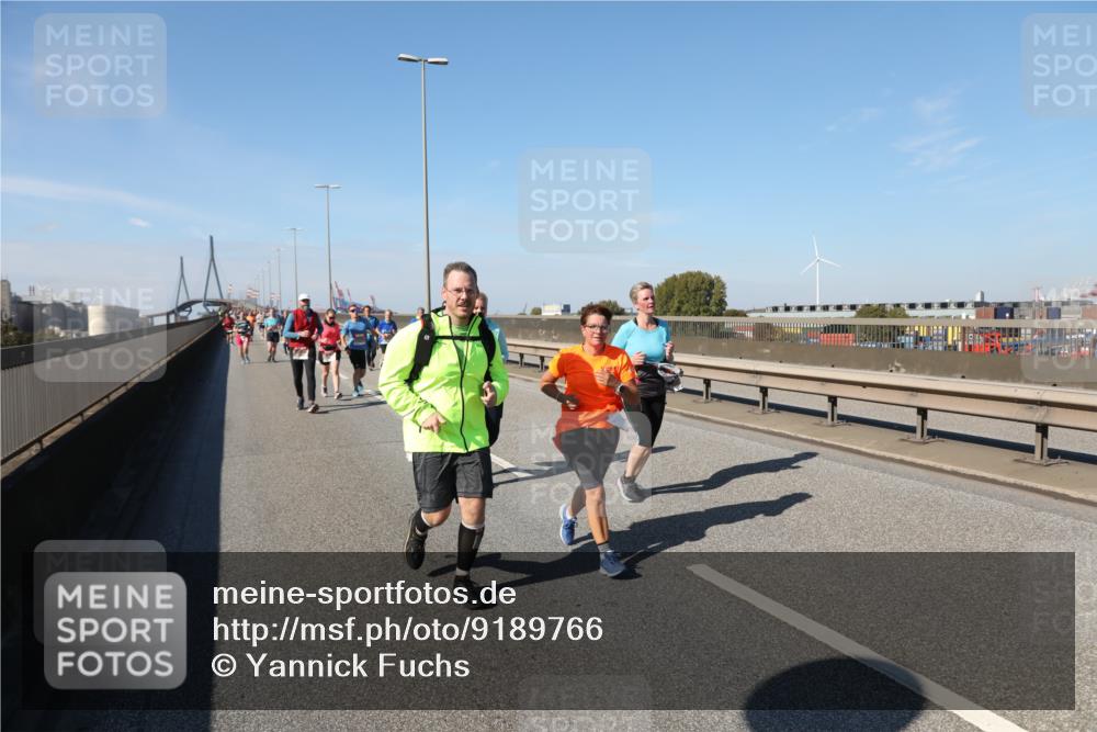 03.10.2025 - Köhlbrandbrückenlauf Yannick Fuchs http://msf.ph/oto/9189766 03.10.2025 12:09:36 Position 3  meine-sportfotos.de