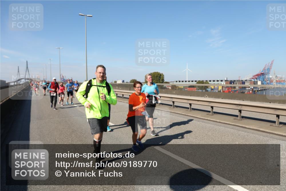 03.10.2025 - Köhlbrandbrückenlauf Yannick Fuchs http://msf.ph/oto/9189770 03.10.2025 12:09:36 Position 3  meine-sportfotos.de