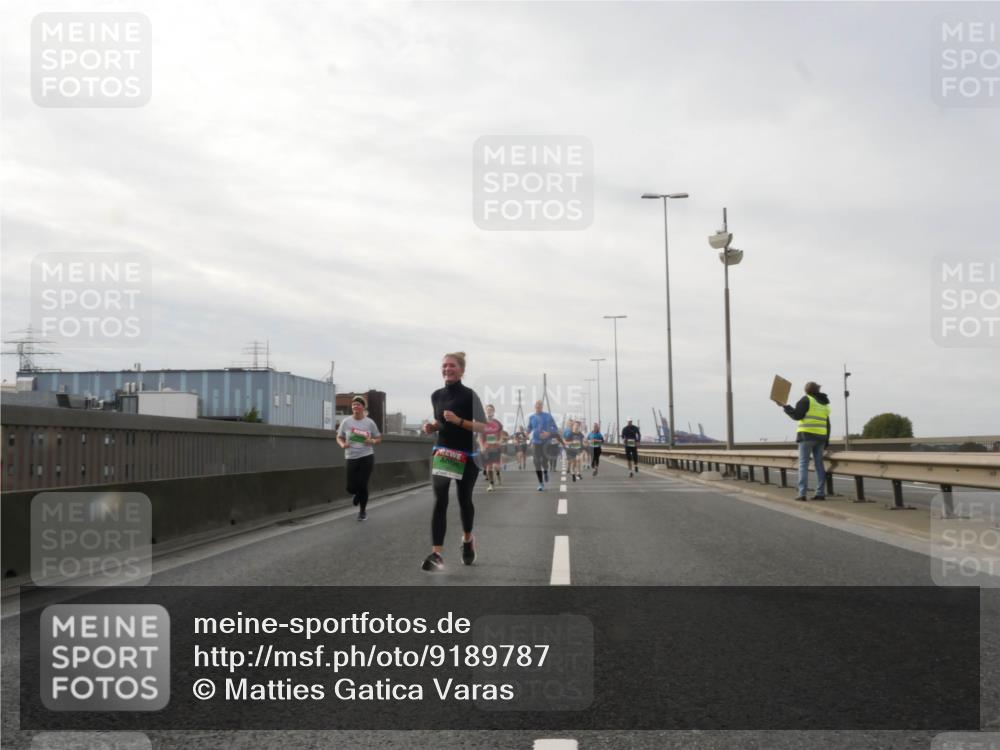 03.10.2025 - Köhlbrandbrückenlauf Matties Gatica Varas http://msf.ph/oto/9189787 03.10.2025 15:59:27 Position 3  meine-sportfotos.de