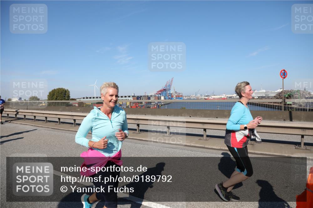 03.10.2025 - Köhlbrandbrückenlauf Yannick Fuchs http://msf.ph/oto/9189792 03.10.2025 12:09:38 Position 3  meine-sportfotos.de