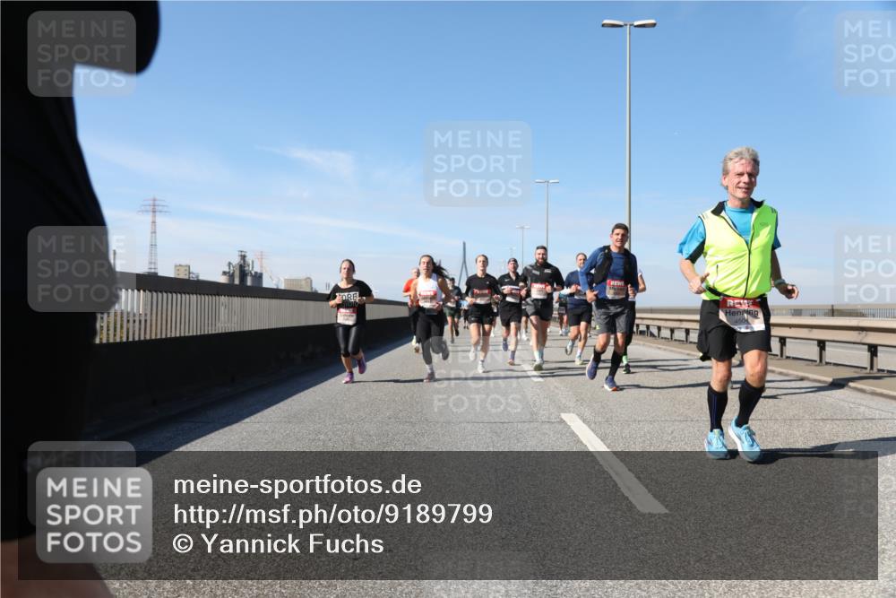 03.10.2025 - Köhlbrandbrückenlauf Yannick Fuchs http://msf.ph/oto/9189799 03.10.2025 11:49:34 Position 3  meine-sportfotos.de