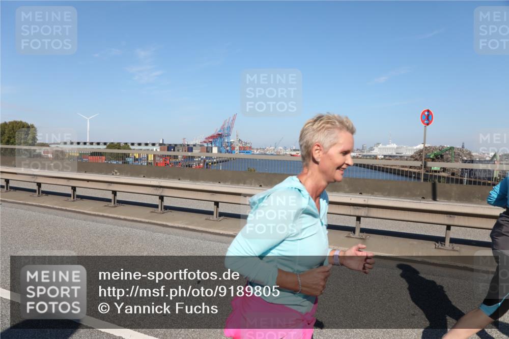 03.10.2025 - Köhlbrandbrückenlauf Yannick Fuchs http://msf.ph/oto/9189805 03.10.2025 12:09:39 Position 3  meine-sportfotos.de