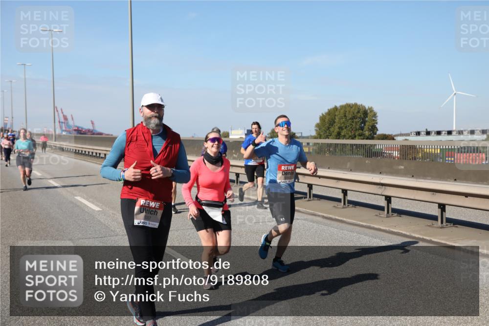 03.10.2025 - Köhlbrandbrückenlauf Yannick Fuchs http://msf.ph/oto/9189808 03.10.2025 12:09:39 Position 3 5057 meine-sportfotos.de