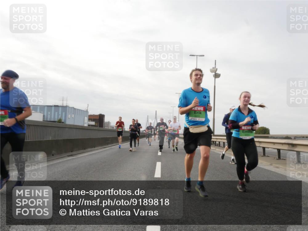 03.10.2025 - Köhlbrandbrückenlauf Matties Gatica Varas http://msf.ph/oto/9189818 03.10.2025 15:59:34 Position 3 9452 meine-sportfotos.de