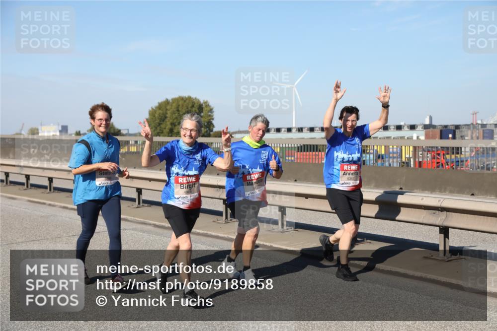 03.10.2025 - Köhlbrandbrückenlauf Yannick Fuchs http://msf.ph/oto/9189858 03.10.2025 12:09:42 Position 3 4966, 5357 meine-sportfotos.de