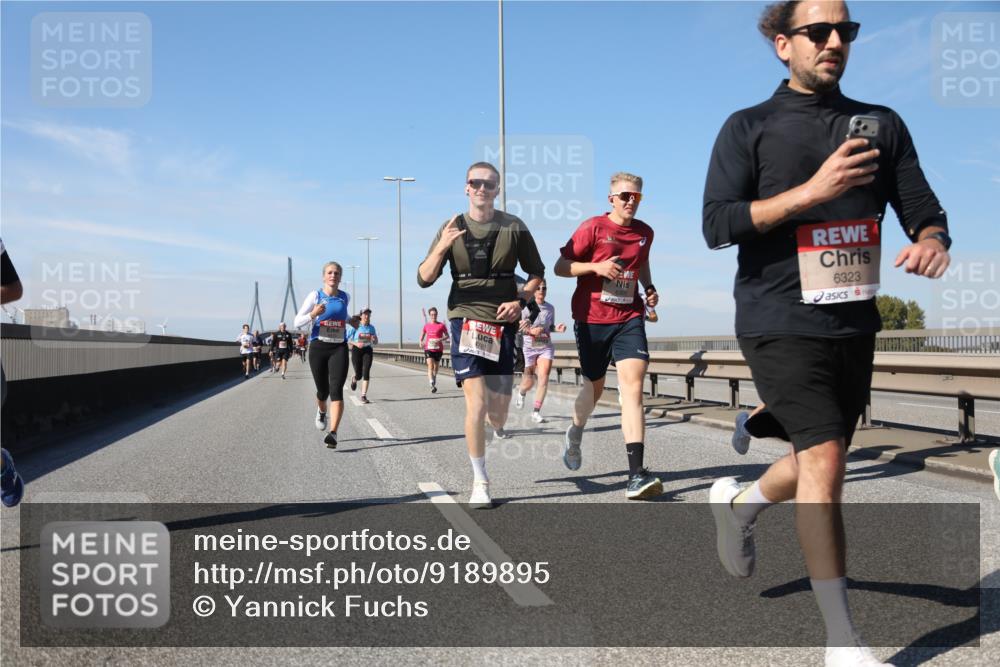 03.10.2025 - Köhlbrandbrückenlauf Yannick Fuchs http://msf.ph/oto/9189895 03.10.2025 11:49:39 Position 3 761, 6323 meine-sportfotos.de
