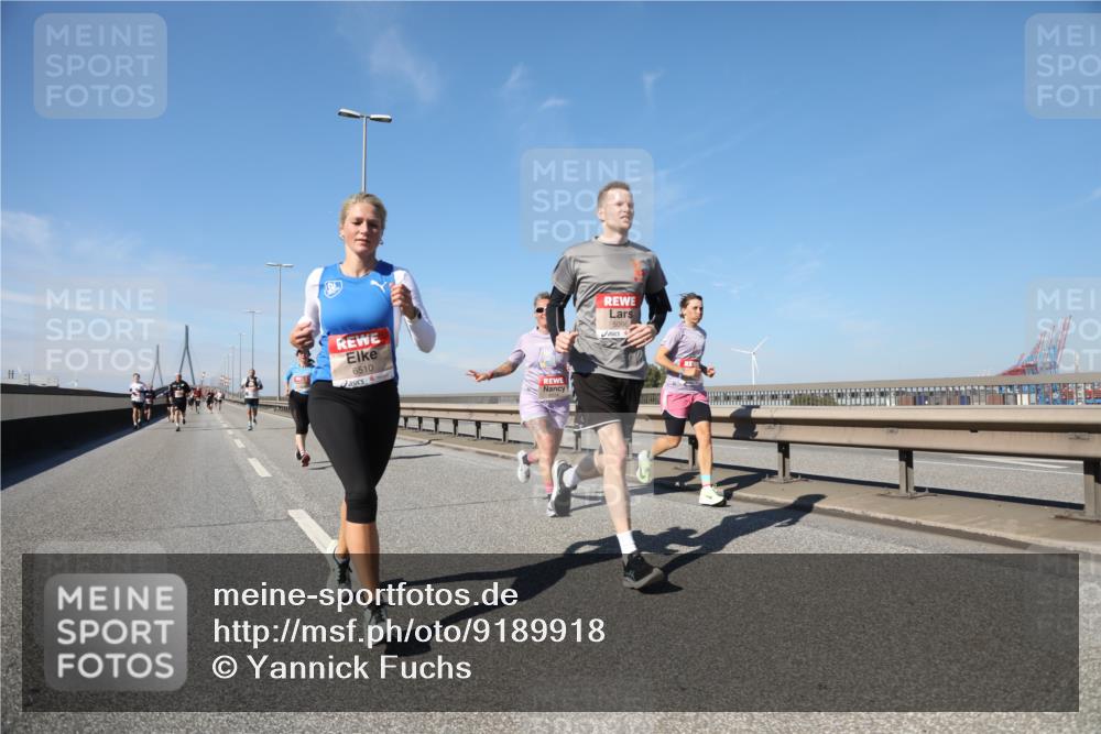 03.10.2025 - Köhlbrandbrückenlauf Yannick Fuchs http://msf.ph/oto/9189918 03.10.2025 11:49:41 Position 3 6510, 5096 meine-sportfotos.de