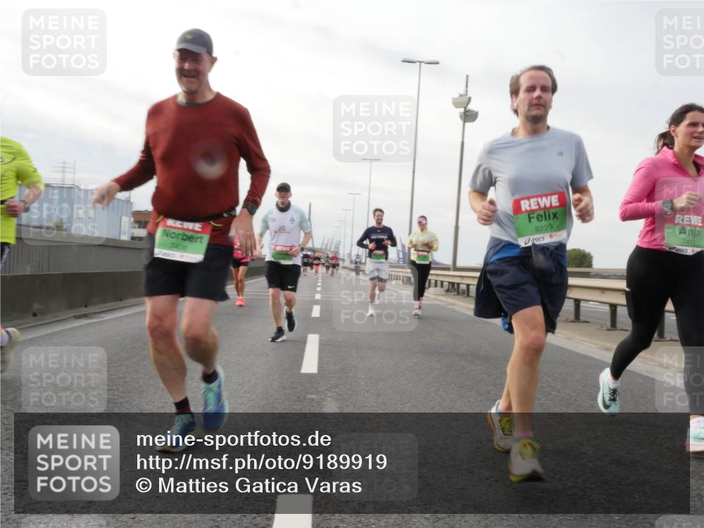 03.10.2025 - Köhlbrandbrückenlauf Matties Gatica Varas http://msf.ph/oto/9189919 03.10.2025 16:00:01 Position 3 7406, 2515, 8229, 7412 meine-sportfotos.de