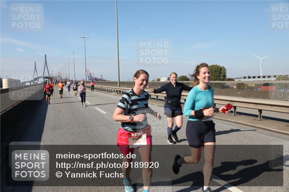 03.10.2025 - Köhlbrandbrückenlauf Yannick Fuchs http://msf.ph/oto/9189920 03.10.2025 12:09:46 Position 3 6376 meine-sportfotos.de