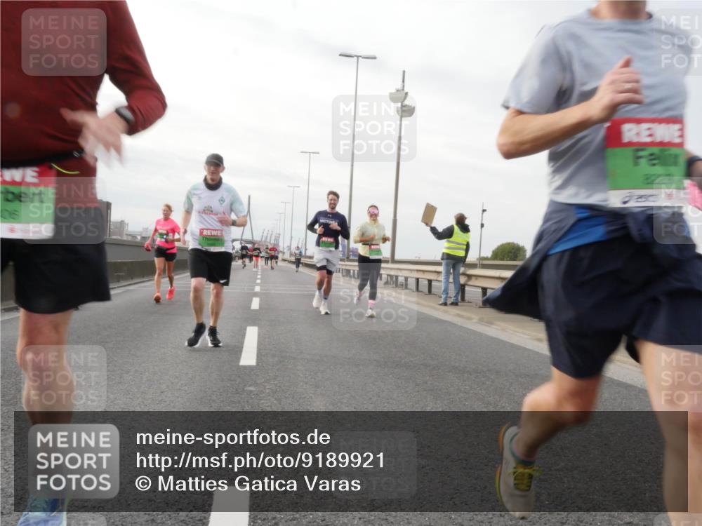 03.10.2025 - Köhlbrandbrückenlauf Matties Gatica Varas http://msf.ph/oto/9189921 03.10.2025 16:00:02 Position 3 06, 3, 82229 meine-sportfotos.de