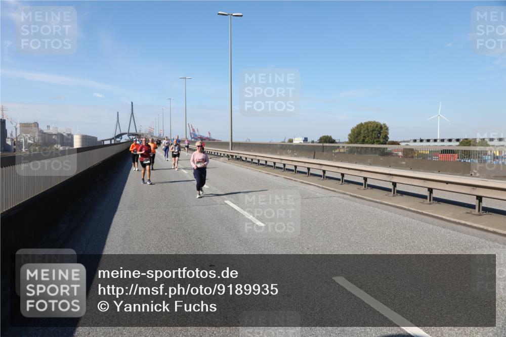 03.10.2025 - Köhlbrandbrückenlauf Yannick Fuchs http://msf.ph/oto/9189935 03.10.2025 12:09:48 Position 3  meine-sportfotos.de