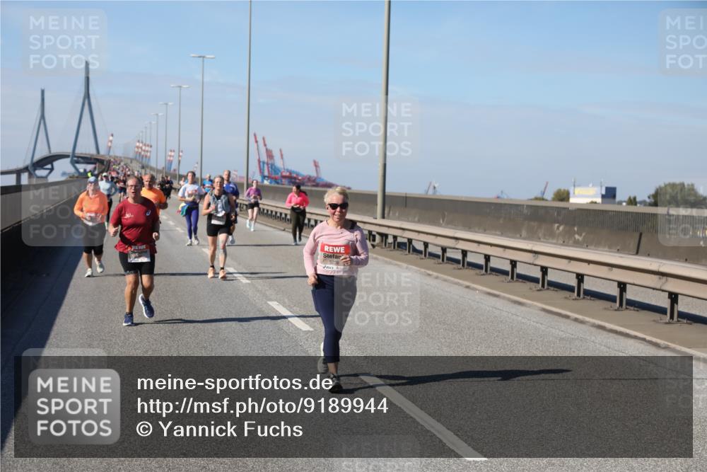 03.10.2025 - Köhlbrandbrückenlauf Yannick Fuchs http://msf.ph/oto/9189944 03.10.2025 12:09:49 Position 3 5238 meine-sportfotos.de