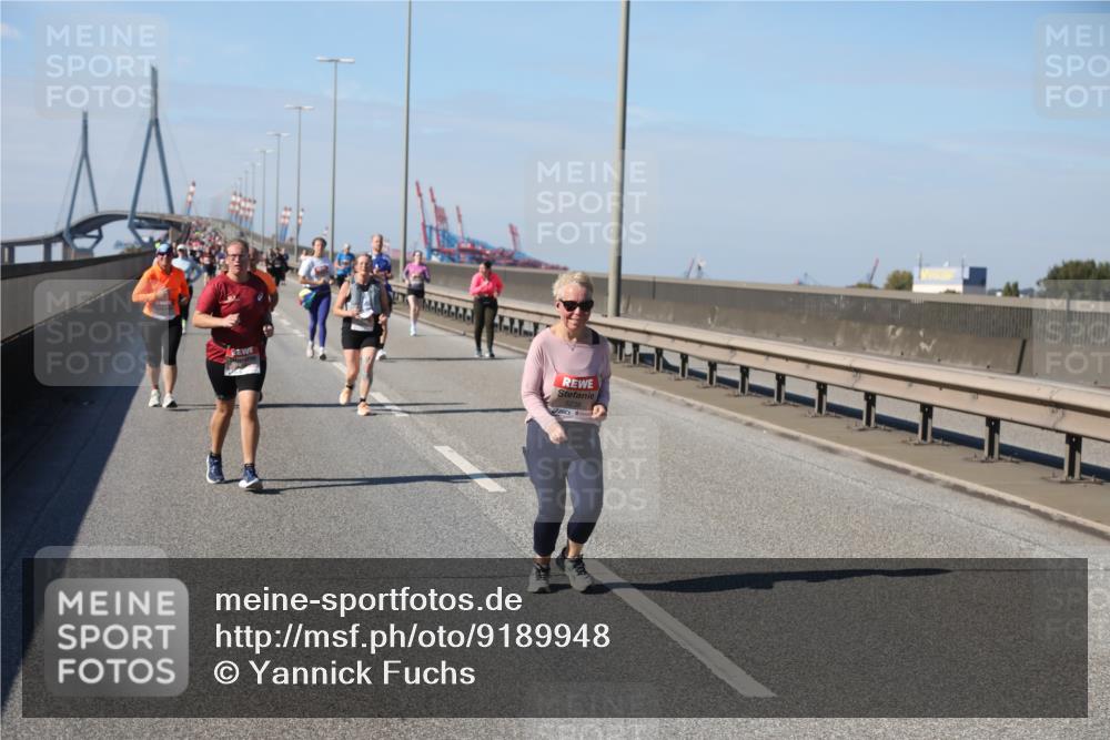 03.10.2025 - Köhlbrandbrückenlauf Yannick Fuchs http://msf.ph/oto/9189948 03.10.2025 12:09:49 Position 3 5238 meine-sportfotos.de