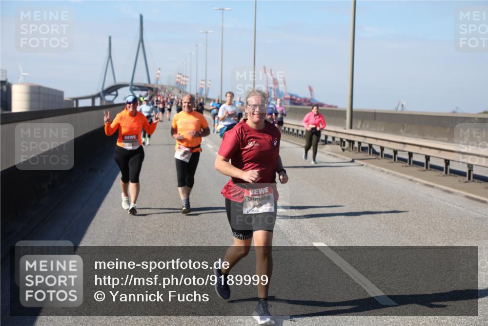 03.10.2025 - Köhlbrandbrückenlauf Yannick Fuchs http://msf.ph/oto/9189999 03.10.2025 12:09:52 Position 3  meine-sportfotos.de