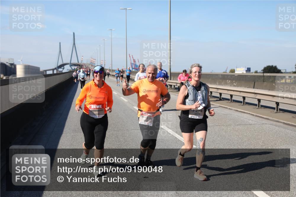 03.10.2025 - Köhlbrandbrückenlauf Yannick Fuchs http://msf.ph/oto/9190048 03.10.2025 12:09:55 Position 3 6574, 4440 meine-sportfotos.de