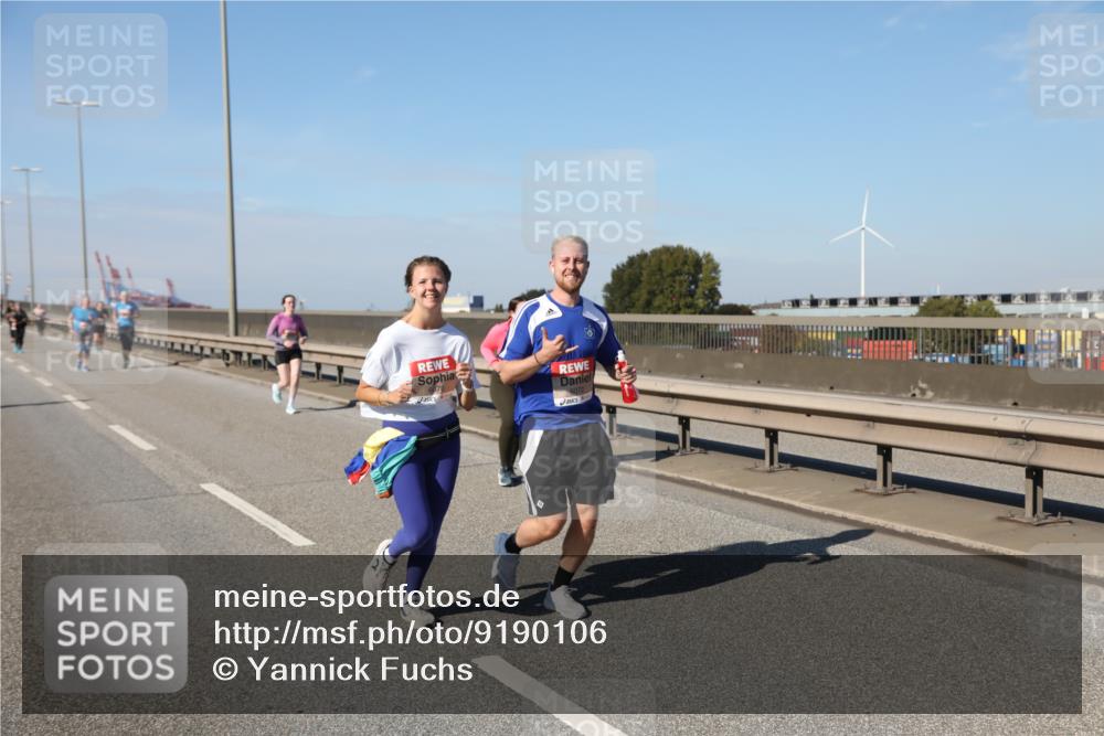 03.10.2025 - Köhlbrandbrückenlauf Yannick Fuchs http://msf.ph/oto/9190106 03.10.2025 12:09:58 Position 3 6072 meine-sportfotos.de