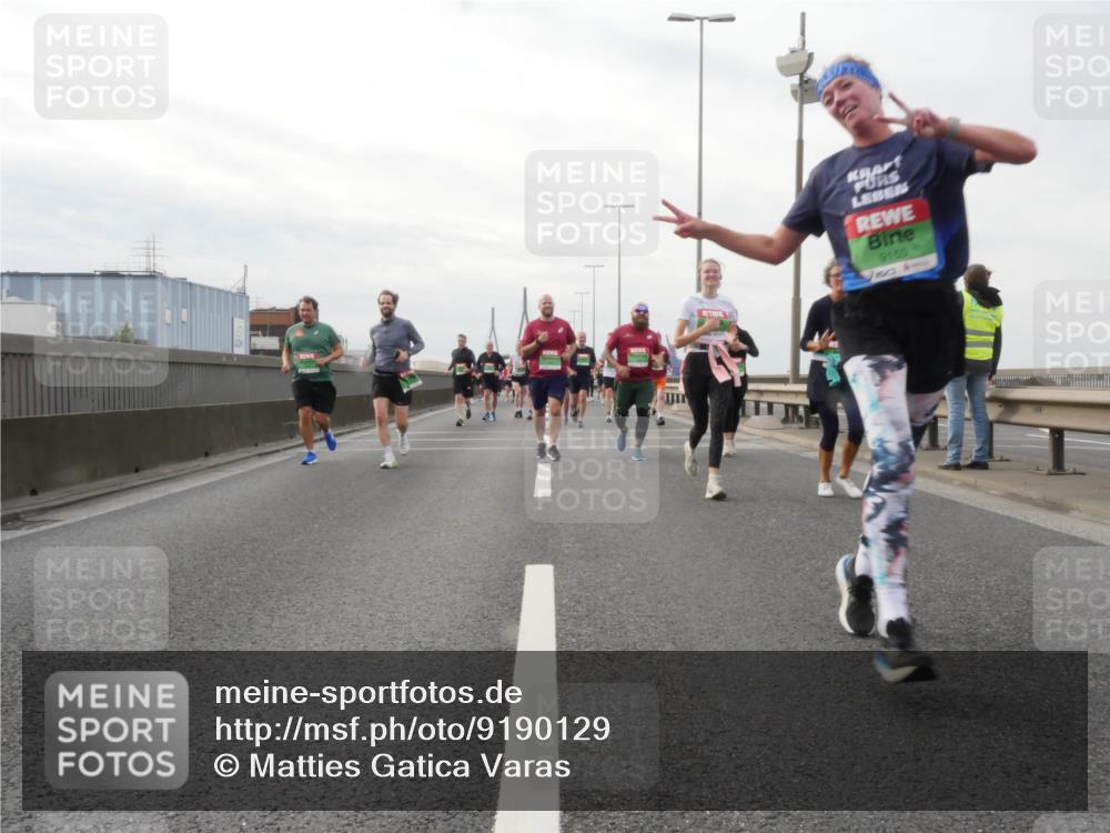 03.10.2025 - Köhlbrandbrückenlauf Matties Gatica Varas http://msf.ph/oto/9190129 03.10.2025 16:01:02 Position 3 9155 meine-sportfotos.de