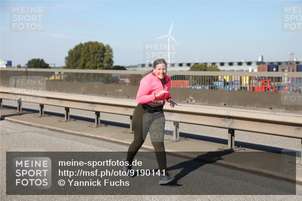 03.10.2025 - Köhlbrandbrückenlauf Yannick Fuchs http://msf.ph/oto/9190141 03.10.2025 12:10:00 Position 3  meine-sportfotos.de