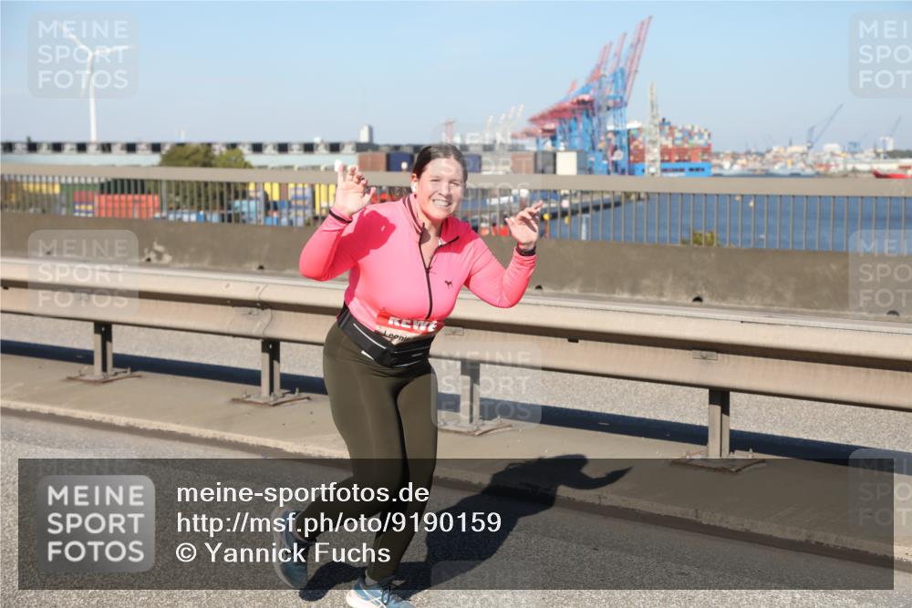 03.10.2025 - Köhlbrandbrückenlauf Yannick Fuchs http://msf.ph/oto/9190159 03.10.2025 12:10:01 Position 3  meine-sportfotos.de
