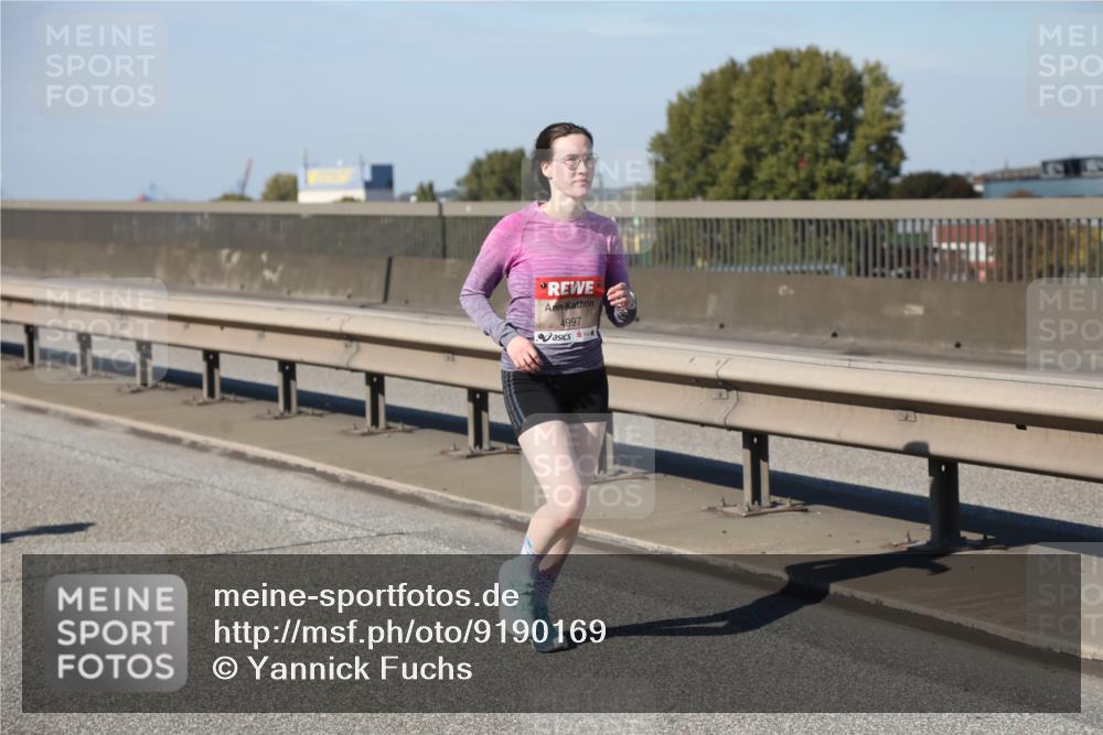 03.10.2025 - Köhlbrandbrückenlauf Yannick Fuchs http://msf.ph/oto/9190169 03.10.2025 12:10:02 Position 3 4997 meine-sportfotos.de