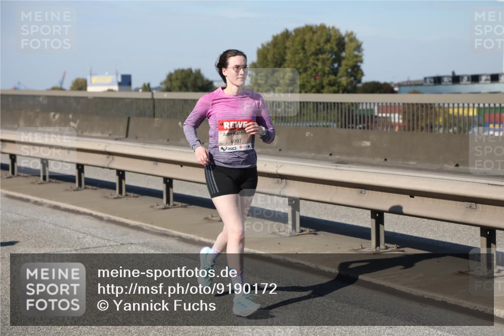 03.10.2025 - Köhlbrandbrückenlauf Yannick Fuchs http://msf.ph/oto/9190172 03.10.2025 12:10:02 Position 3 4997 meine-sportfotos.de