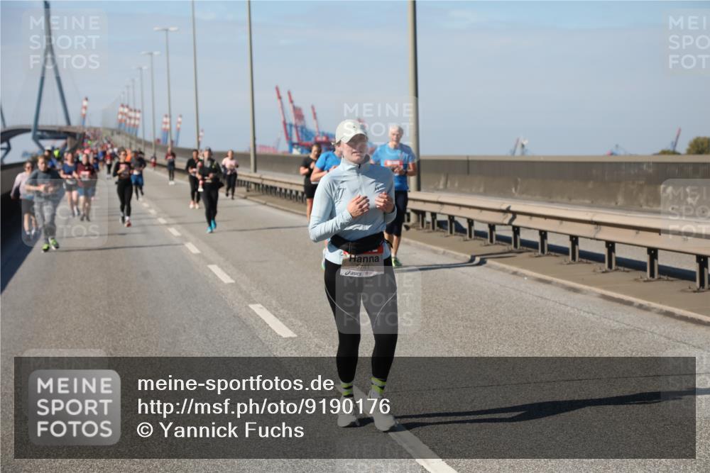 03.10.2025 - Köhlbrandbrückenlauf Yannick Fuchs http://msf.ph/oto/9190176 03.10.2025 12:10:03 Position 3 5741 meine-sportfotos.de