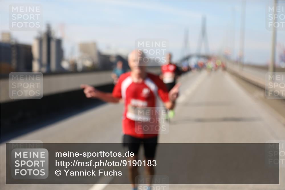 03.10.2025 - Köhlbrandbrückenlauf Yannick Fuchs http://msf.ph/oto/9190183 03.10.2025 11:50:06 Position 3  meine-sportfotos.de