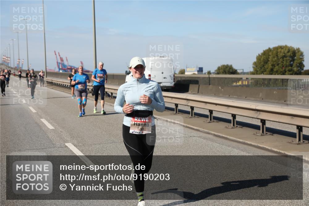 03.10.2025 - Köhlbrandbrückenlauf Yannick Fuchs http://msf.ph/oto/9190203 03.10.2025 12:10:04 Position 3 5741 meine-sportfotos.de