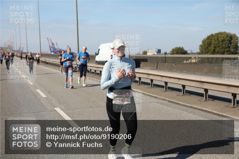 03.10.2025 - Köhlbrandbrückenlauf Yannick Fuchs http://msf.ph/oto/9190206 03.10.2025 12:10:04 Position 3 5741 meine-sportfotos.de