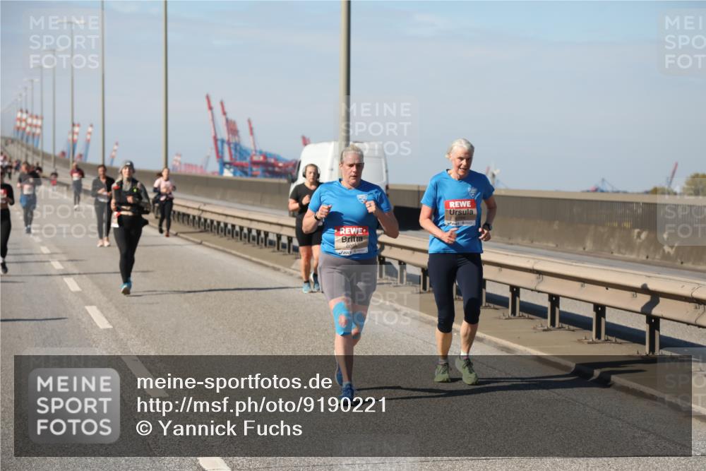 03.10.2025 - Köhlbrandbrückenlauf Yannick Fuchs http://msf.ph/oto/9190221 03.10.2025 12:10:06 Position 3 6095 meine-sportfotos.de