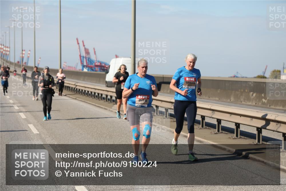 03.10.2025 - Köhlbrandbrückenlauf Yannick Fuchs http://msf.ph/oto/9190224 03.10.2025 12:10:06 Position 3  meine-sportfotos.de