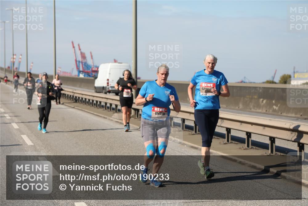 03.10.2025 - Köhlbrandbrückenlauf Yannick Fuchs http://msf.ph/oto/9190233 03.10.2025 12:10:06 Position 3 6094 meine-sportfotos.de