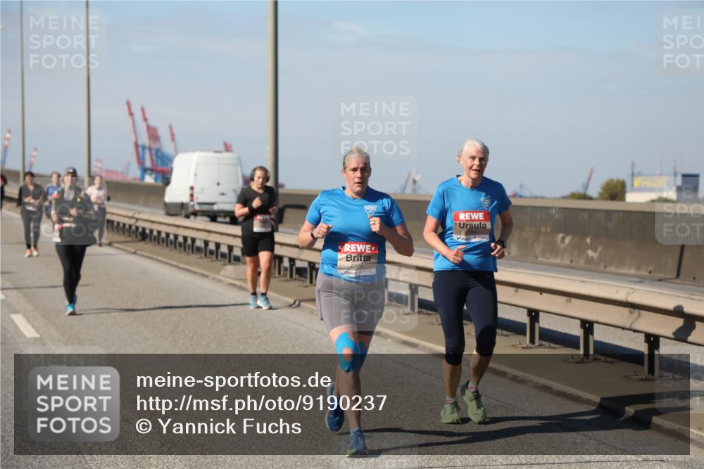 03.10.2025 - Köhlbrandbrückenlauf Yannick Fuchs http://msf.ph/oto/9190237 03.10.2025 12:10:06 Position 3 6095 meine-sportfotos.de