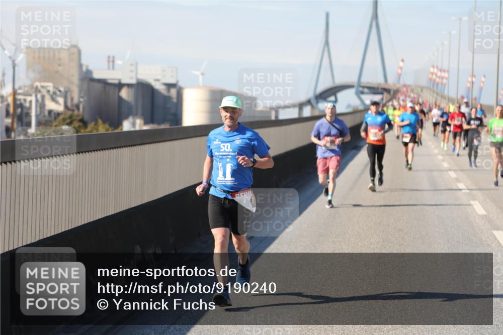 03.10.2025 - Köhlbrandbrückenlauf Yannick Fuchs http://msf.ph/oto/9190240 03.10.2025 11:50:16 Position 3 50 meine-sportfotos.de