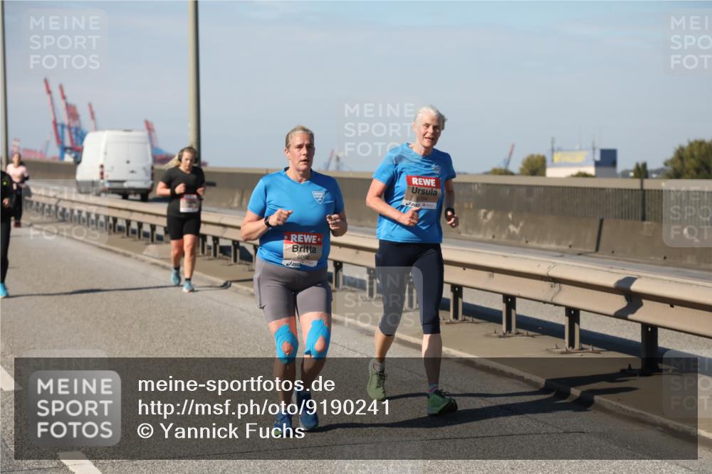 03.10.2025 - Köhlbrandbrückenlauf Yannick Fuchs http://msf.ph/oto/9190241 03.10.2025 12:10:07 Position 3 609, 6094 meine-sportfotos.de