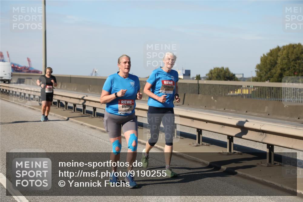 03.10.2025 - Köhlbrandbrückenlauf Yannick Fuchs http://msf.ph/oto/9190255 03.10.2025 12:10:07 Position 3 600 meine-sportfotos.de