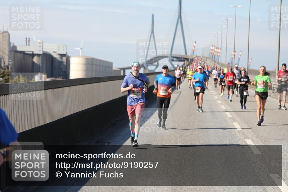 03.10.2025 - Köhlbrandbrückenlauf Yannick Fuchs http://msf.ph/oto/9190257 03.10.2025 11:50:18 Position 3  meine-sportfotos.de