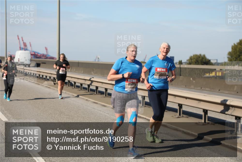 03.10.2025 - Köhlbrandbrückenlauf Yannick Fuchs http://msf.ph/oto/9190258 03.10.2025 12:10:08 Position 3 609 meine-sportfotos.de
