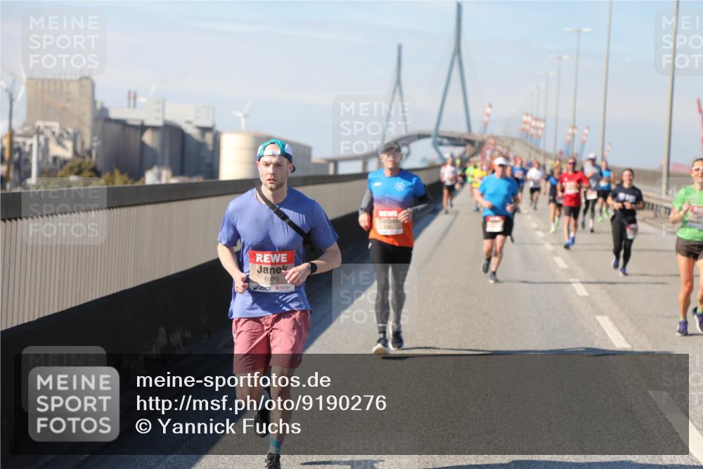 03.10.2025 - Köhlbrandbrückenlauf Yannick Fuchs http://msf.ph/oto/9190276 03.10.2025 11:50:20 Position 3 5970 meine-sportfotos.de