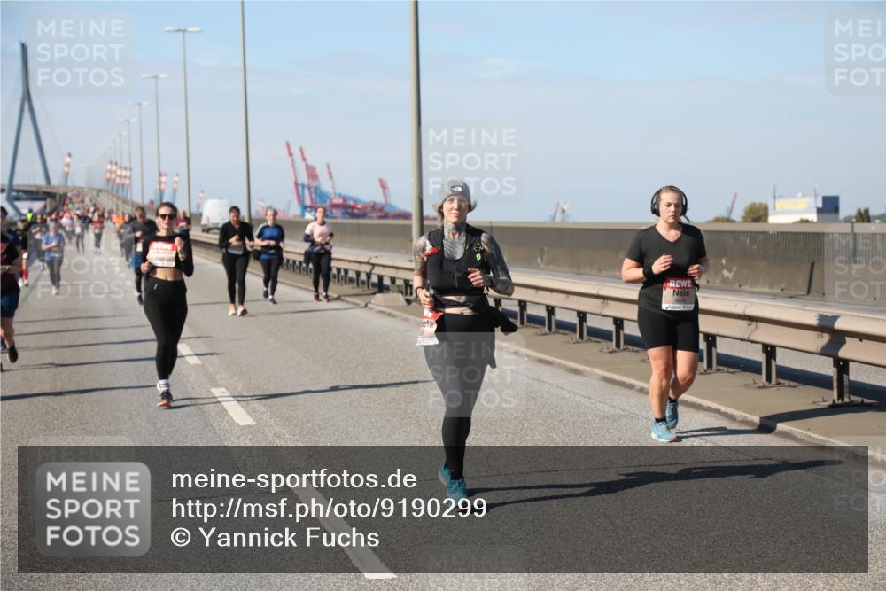 03.10.2025 - Köhlbrandbrückenlauf Yannick Fuchs http://msf.ph/oto/9190299 03.10.2025 12:10:11 Position 3  meine-sportfotos.de