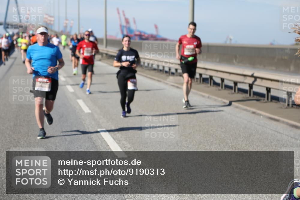 03.10.2025 - Köhlbrandbrückenlauf Yannick Fuchs http://msf.ph/oto/9190313 03.10.2025 11:50:23 Position 3  meine-sportfotos.de