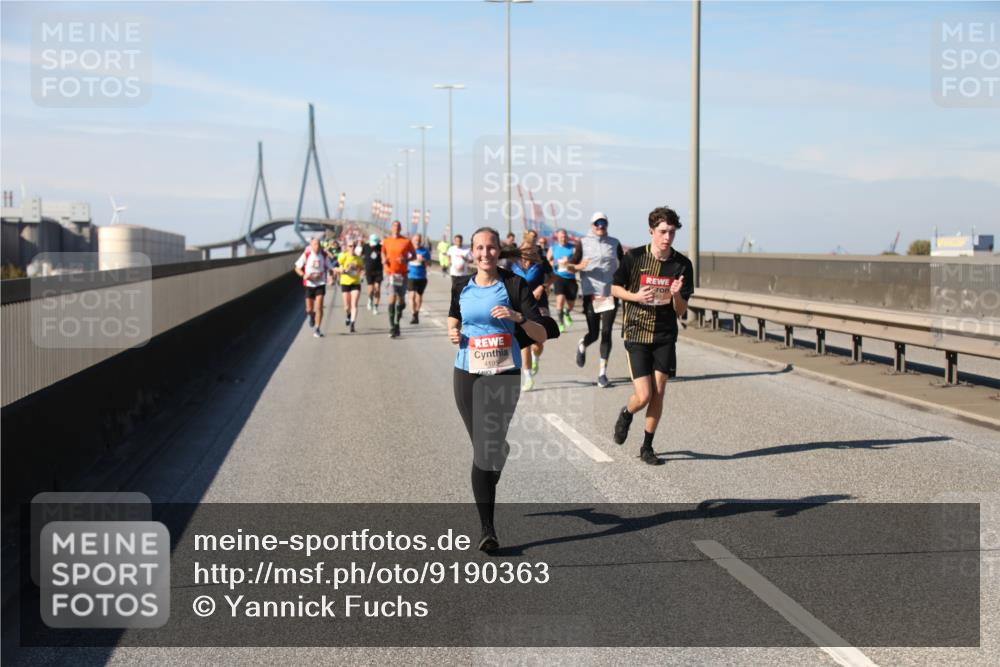 03.10.2025 - Köhlbrandbrückenlauf Yannick Fuchs http://msf.ph/oto/9190363 03.10.2025 11:50:29 Position 3 4195 meine-sportfotos.de