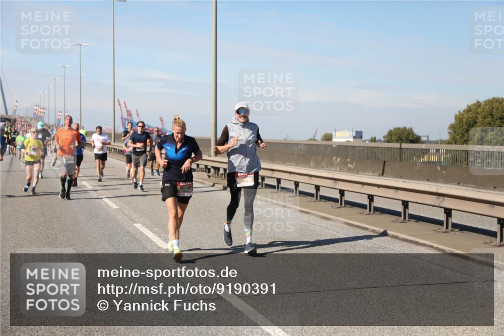 03.10.2025 - Köhlbrandbrückenlauf Yannick Fuchs http://msf.ph/oto/9190391 03.10.2025 11:50:31 Position 3  meine-sportfotos.de